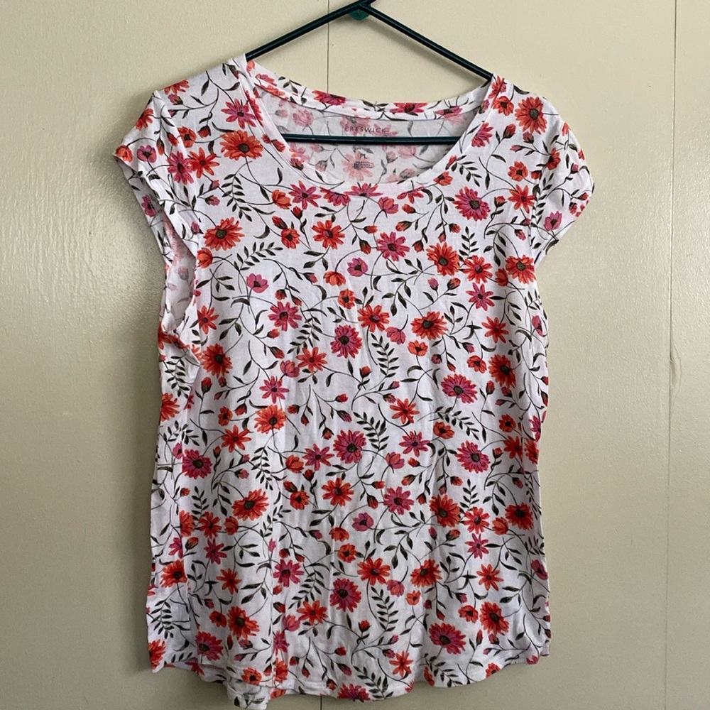 Preswick & Moore Brand Sleeveless Top. Size Large. NWT